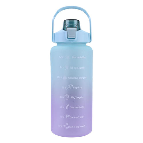 בקבוק מים ענק